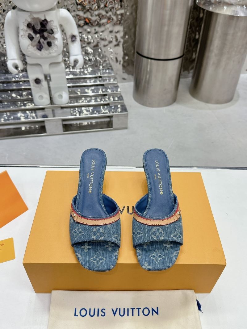 Louis Vuitton Slippers